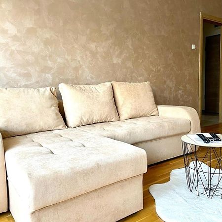 Nakii Apartmani Podgorica Exterior foto